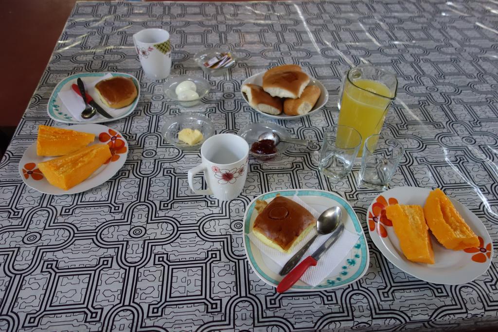 פוארטו מלדונדו Isuyama Hostel מראה חיצוני תמונה