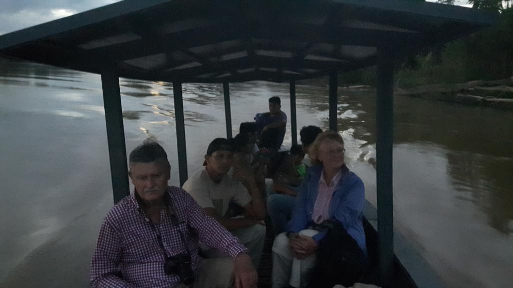 פוארטו מלדונדו Isuyama Hostel מראה חיצוני תמונה