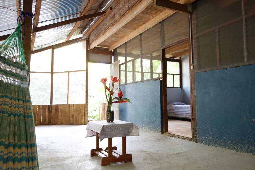 פוארטו מלדונדו Isuyama Hostel מראה חיצוני תמונה